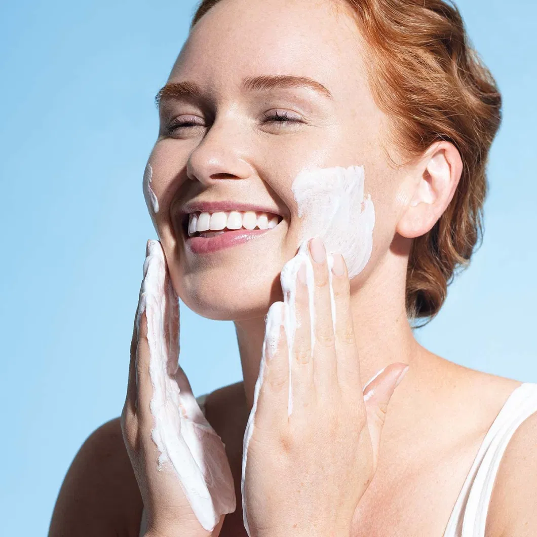 Wholesale OEM Custom Gentle Moisturizing Cleansing Pore Cleansing Milk Facial Cleanser