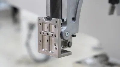 China Manufacturer Cross-Walking 3-Axis Injection Robot Manipulator for Automated Loading