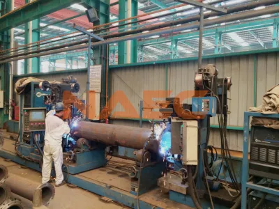 Automatic Two-Torch Pipe and Flange Welding Manipulator
