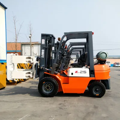 4.5m Lifting Height Three Stage Mast 2.5ton LPG Forklift