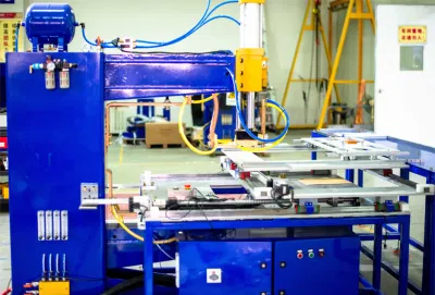 El inversor de alta potencia AC / DC de la máquina de soldadura por puntos