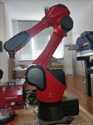Brazo del robot de 6 ejes industriales soldadura MIG/robot manipulador