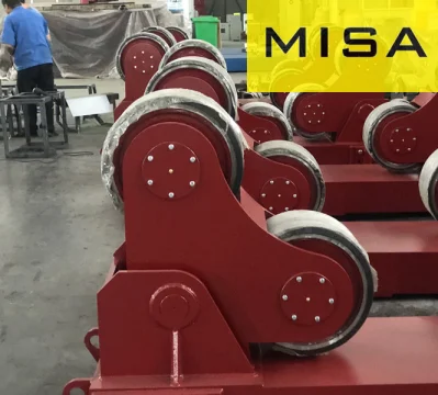 El tubo de buque tanque rojo de la soldadura de alineación automática con el rodillo de 6-60m/h de velocidad de rueda