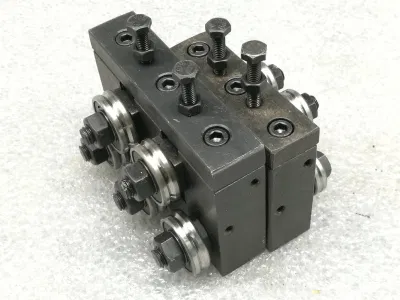 0.8-1.5mm Enderezador de alambre de soldadura de acero inoxidable para carrito enderezador de alambre, enderezador de alambre delgado, enderezador de alambre metálico Jzq26/23AV.