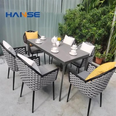 Customized Color/Size Outdoor Garden and Patio Furniture Set Dining Table and Chairs Aluminum