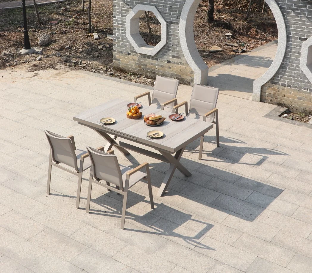 Aluminum Screen Cloth Art Furniture, Outdoor Leisure Small Courtyard Garden Outdoor Balcony Tensile Cast Aluminum Solid Table