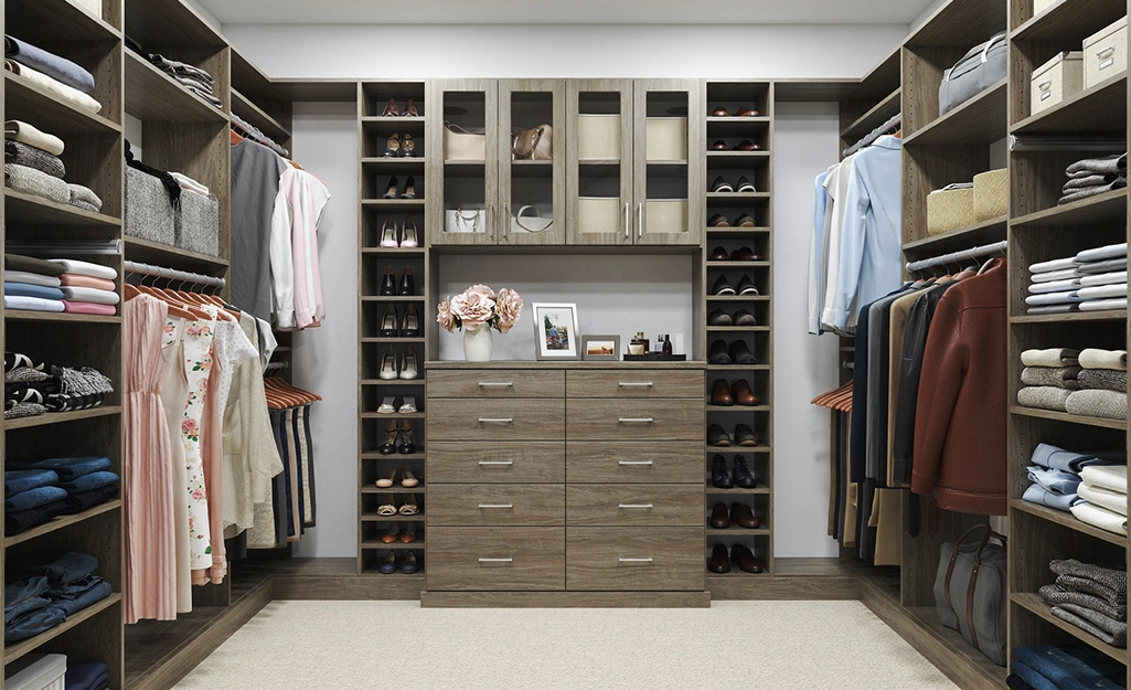 Prima Customized Luxurious Solid Wood Walk in Closet with Shoes Cabinet
