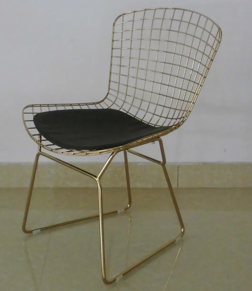 China Foshan High Quality Powder Coating Outdoor Steel Metal Wire Bertoia Side Chair