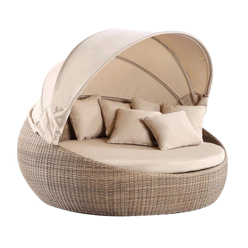 Fancy Cane Rattan / Wicker Patio Furniture Round Sofa Day Bed Latest Design Outdoor PE Rattan Sun Bed Lounger Bed with Canopy