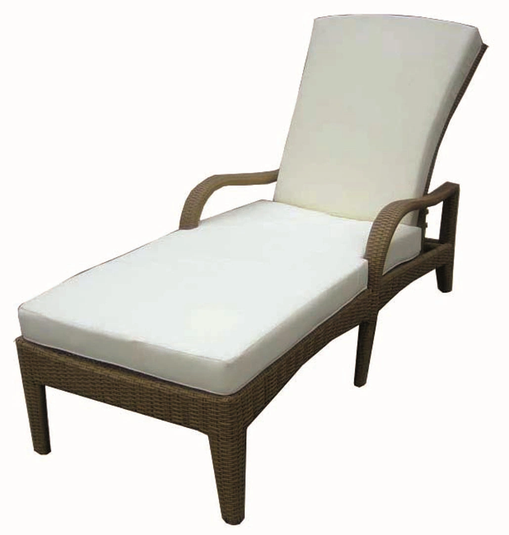 Italian Design Outdoor Swimming Pool Chair Strong Rattan Chaise Lounge