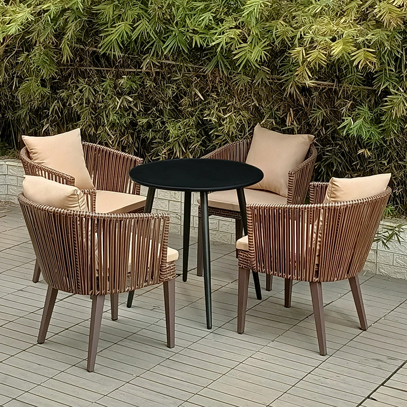 High Quality Outdoor Furniture Hotel Wicker Chaise Lounge Chair Rattan Patio Garden Chair Outdoor Rattan Metal Chair Patio Garden Rattan Metal Coffee or Dining