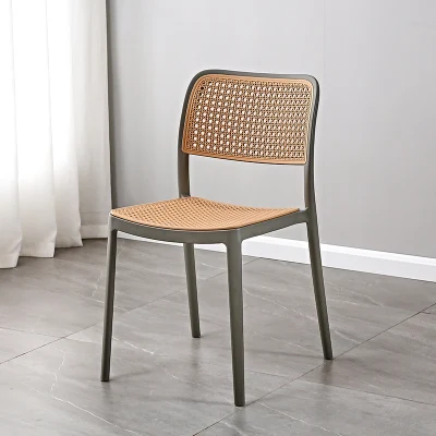 Muebles modernos al por mayor exterior de plástico Ratán comedor Sillas Cocina Restaurante Casillas apilables
