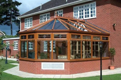Diseño moderno solarium doble acristalamiento de aluminio con vidrio de seguridad y el Marco de aluminio de color personalizado para la extensión de vidrio de balcón y sala al aire libre