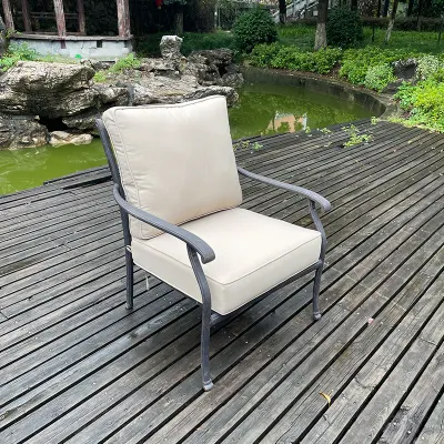 Muebles de aluminio fundido Mobiliario de jardín exterior Sofá trenzado 5PCS