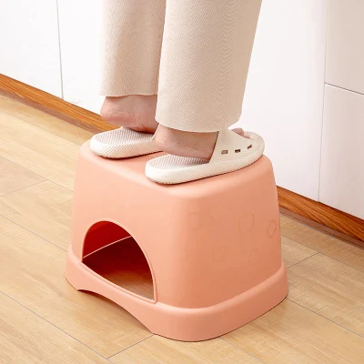 843 Casa de gran calidad simple silla de plástico resistente taburete de plástico