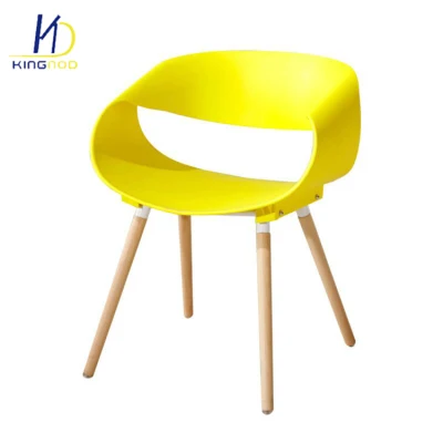  Las patas de madera Salón Indoor silla de plástico para Salón