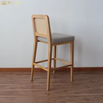 Diseño moderno estructura de madera sólida tela Bar silla tapizada con Muebles de comedor de ratán de tejer Muebles de cafetería