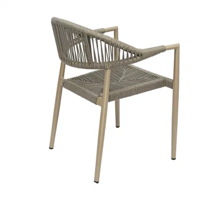 Sillas de restaurante apilables de alta calidad de ratán de plástico, tanto para uso en interiores como en exteriores, sillas de comedor de metal para jardín y comedor estilo bistró francés.