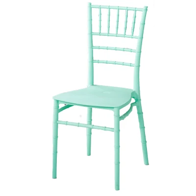 Restaurante al aire libre Mobiliario de comedor plástico Picnic resina Chiavari Tiffany Crystal Napoleón Banquete Boda comedor silla para el Jardín Banquete