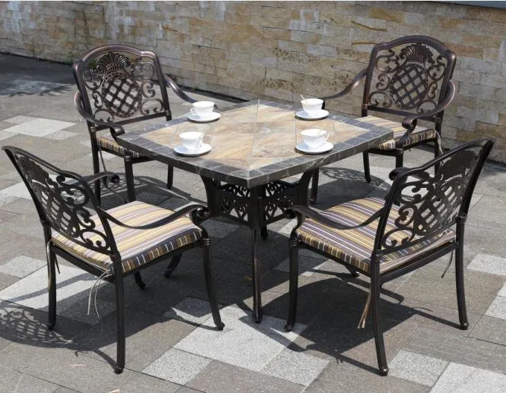 Yiran Patio Bistro Chair Outdoor Rust-Resistant Cast Aluminum Table and Chairs for Porch Lawn Garden Backyard Black