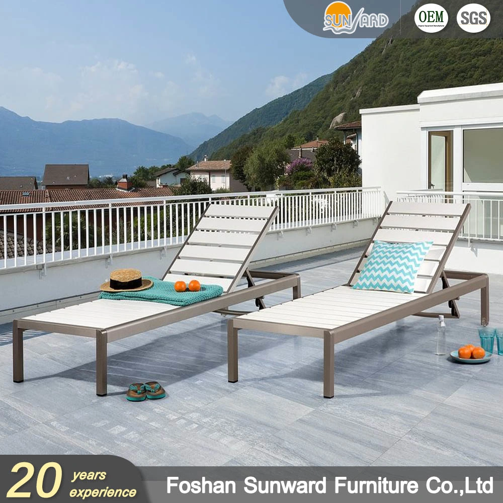 Customized Outdoor Leisure Wholesale Patio Beach Side Garden Sale Resort Hotel Swimming Pool Aluminum Teak Wood Sun Loungers