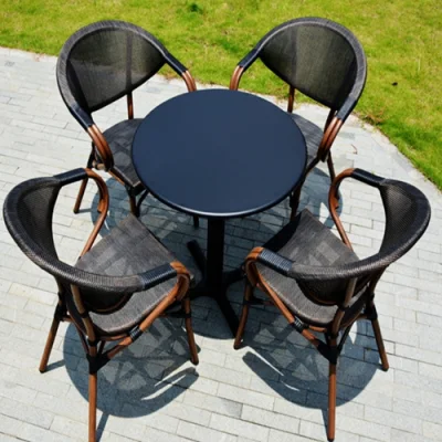  Commercio all&prime;ingrosso sedia da pranzo a buon mercato alluminio lega Bistro francese Stackable bracciolo Sedia da giardino all&prime;aperto Cafe Wicker Chair Ristorante Bistro Chair
