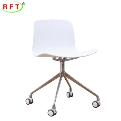  Seduta in plastica bianca base in alluminio Mobili mobili mobili mobili mobili mobili mobili mobili mobili mobili mobili mobili mobili mobili mobili mobili da tavolo Sedia