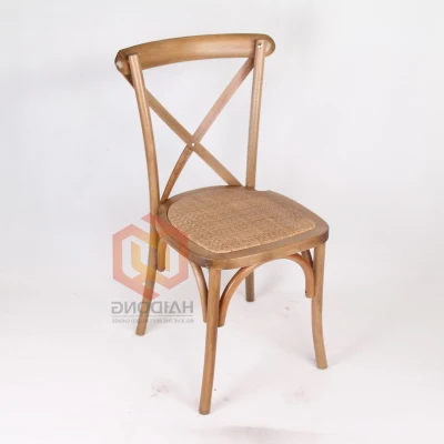 Sedia a noleggio per eventi Sillas Rattan con schienale a croce in legno