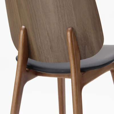 Sedile Nordic Upholstery con sedia da pranzo in legno di noce