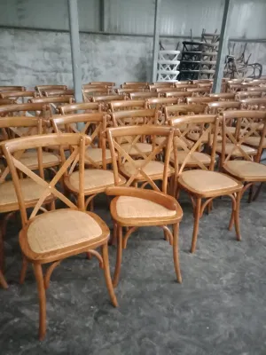  Mobili da ristorante rustico Vigneto legno Crucis sedia per matrimoni