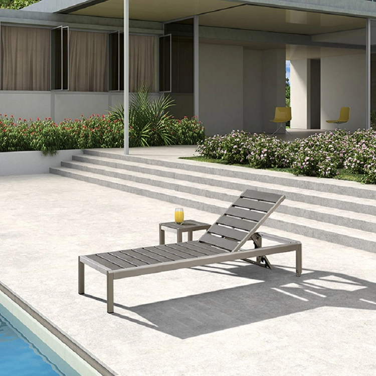 Guangdong Wholesale All Weather Outdoor Terrace Beach Pool Edge PE Weaving Vine Sunlight Lounge Chair