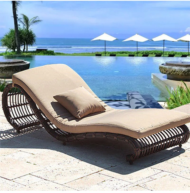 Outdoor Beach Furniture Hotel Poolside Rattan Sun Lounger