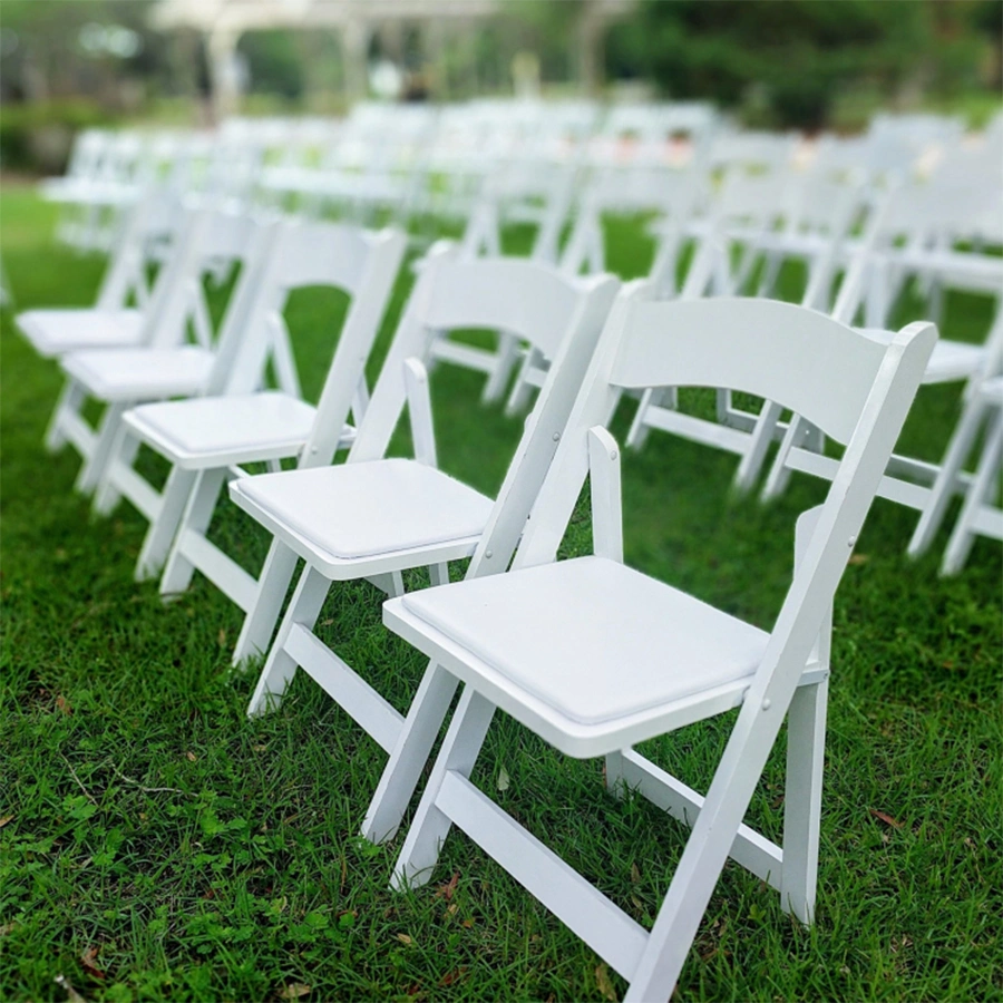 Outdoor Wedding Wimbledon Padded White Resin Folding Chairs for Events