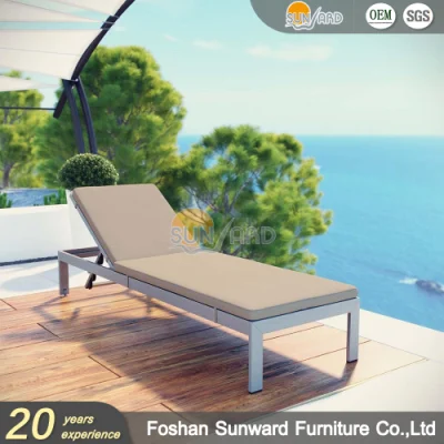 Индивидуальный современный оптовый открытый алюминиевый салон Bed Garden Patio Resort В отеле есть холл с мягкой подушкой
