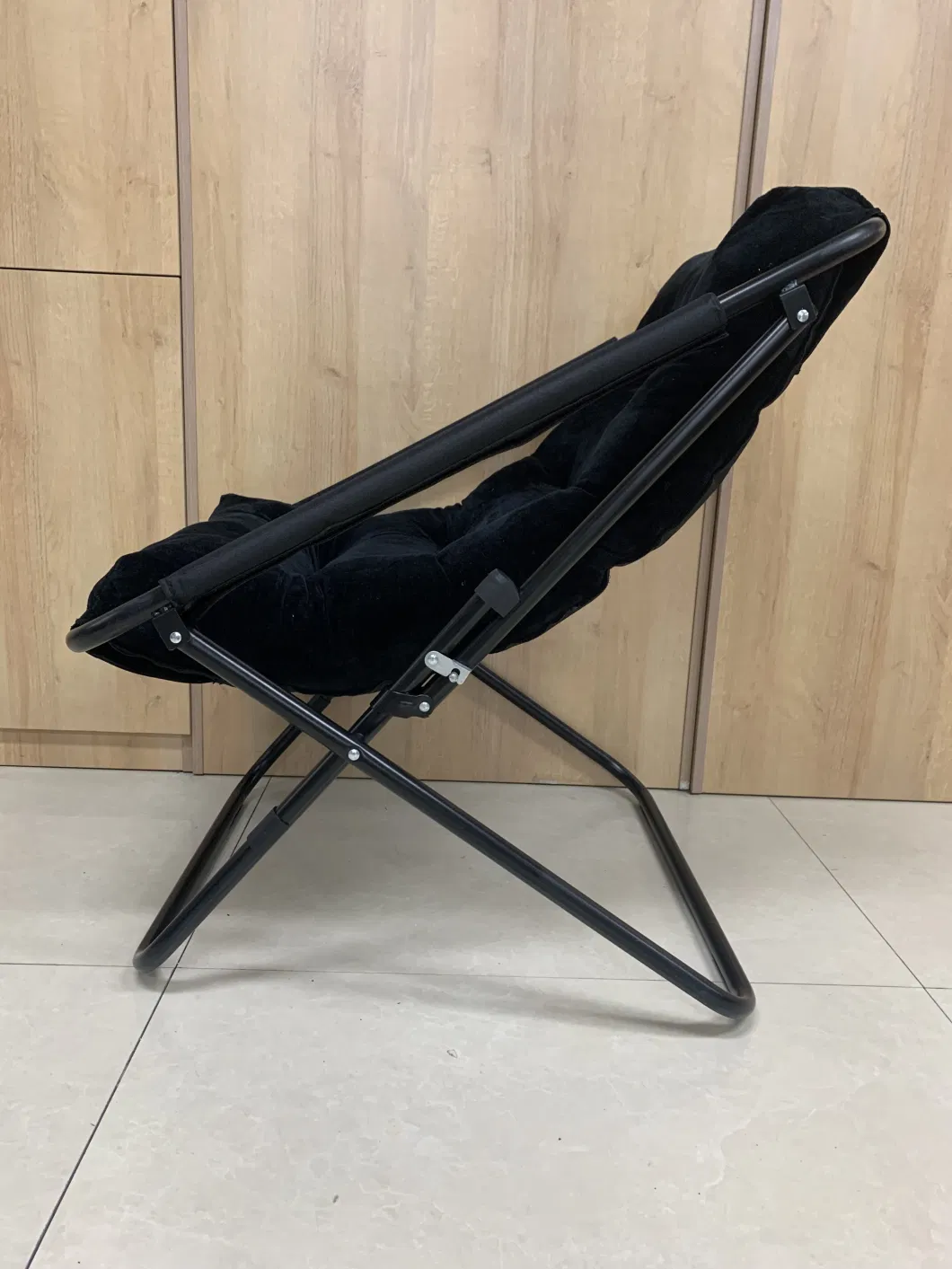 Heavy Duty Deluxe Comfortable Fishing Camping Chair Portable Padded Folding Chair