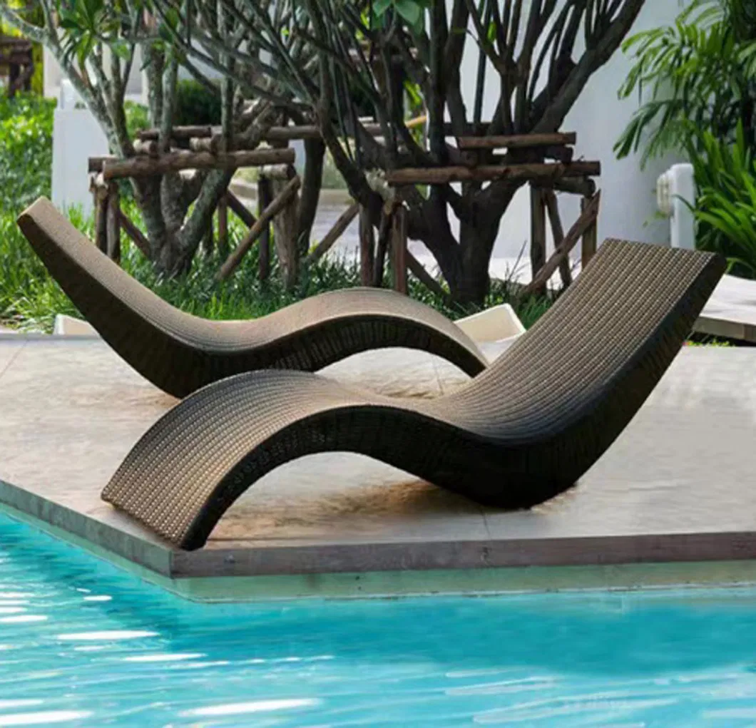 PE Rattan Aluminum Frame Swimming Pool Seaside Beach Chair