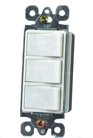 American Decora 15A 120/277V American Decora COM Rocker Switch, Single Pole, 3 Rockers