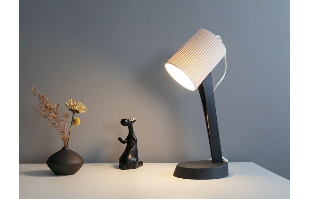 Kids Bedroom Design Desk Study Decorative Nordic Bedside Modern Table Lamp