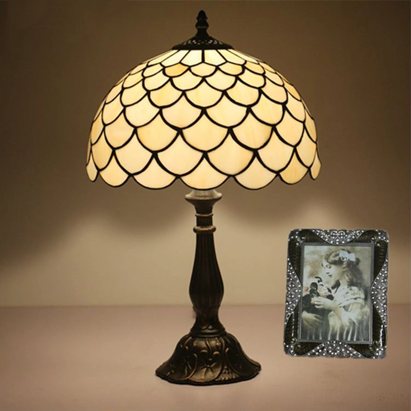 30cm Tiffany Table Lamp Resin Base Leaves Lampshade Bedroom Retro Table Lamp (WH-TTB-64)