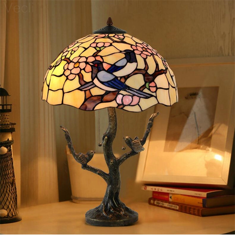 Antique Stained Glass Bird Art Decor Luxury Beautiful Large Bedroom Tiffany Bedside Table Lamps (WH-TTB-08)