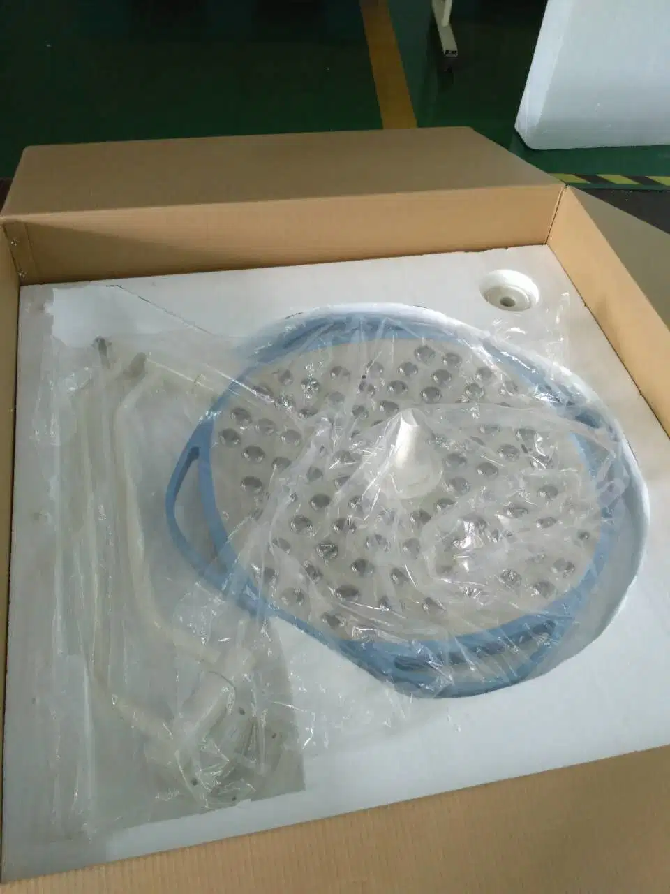 Medical LED Ceiling Operation Light for Hospital Operating Room Use LED Shadow Less Lamp