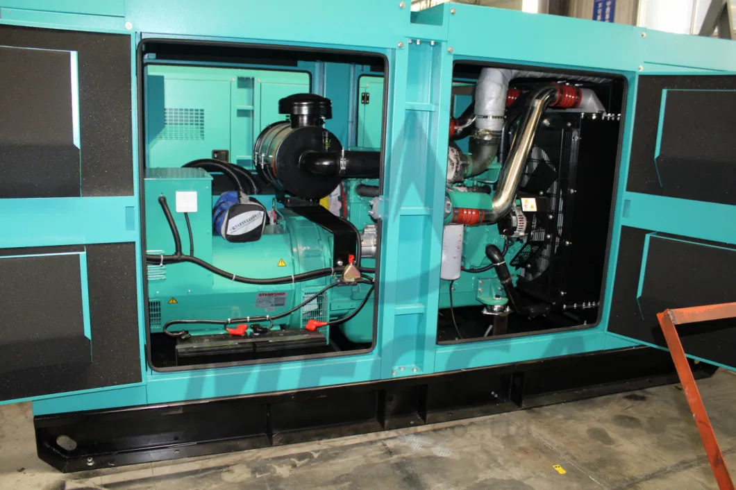 110kVA Soundproof Mobile Cummins Engine Diesel Power Generator for Commercial