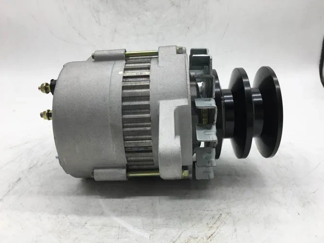 24V Automotive Engine Spare Parts Alternator 600-821-6150 Auto Parts 600-821-6150 for PC400-5 Power Generator