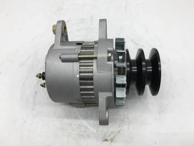 24V Automotive Engine Spare Parts Alternator 600-821-6150 Auto Parts 600-821-6150 for PC400-5 Power Generator