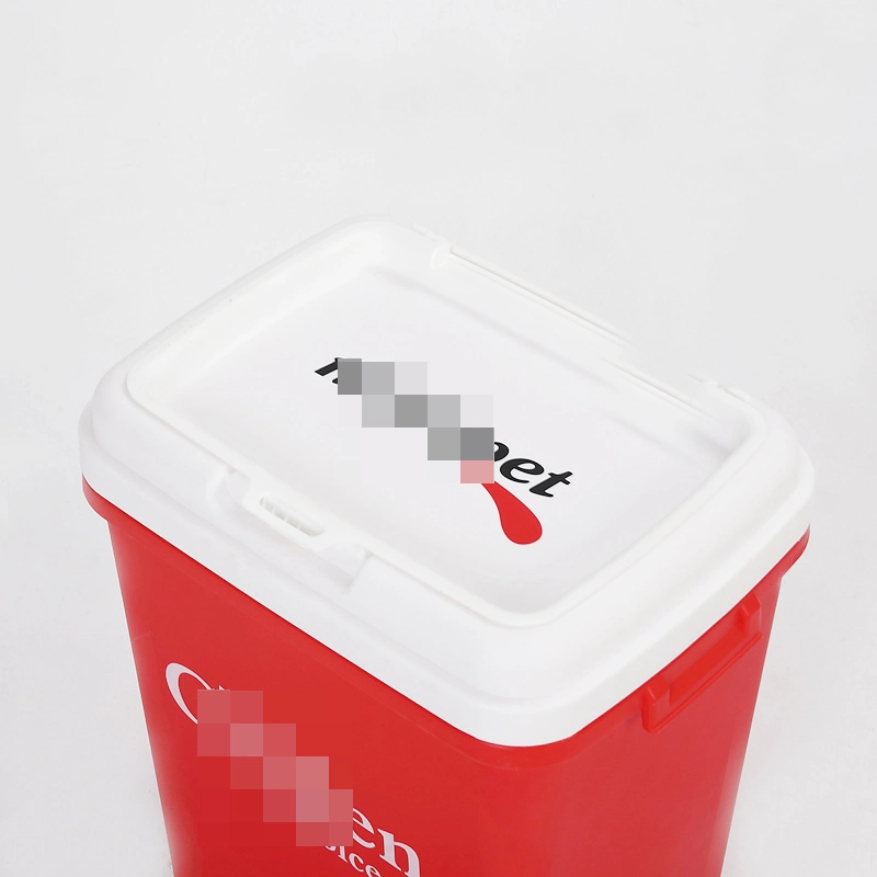 Iml Logo Printing 15kg Pet Feeder Plastic Pet Dog Cat Bird Food Storage Container