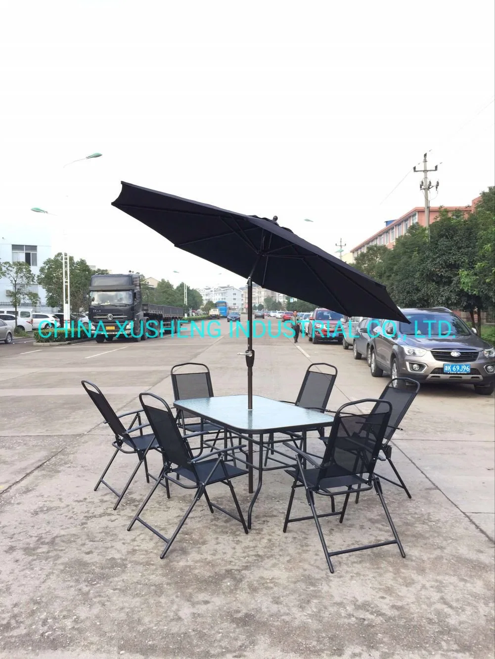 Outdoor Furniture Metal Frame Table and Chair Set with Umbrella