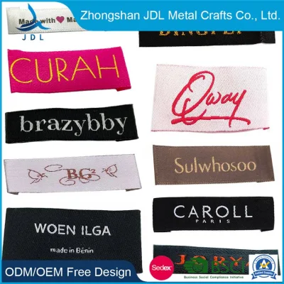 China fábrica impresos personalizados de papel de prendas de vestir de etiqueta de colgar la etiqueta tejida de logotipo personalizado