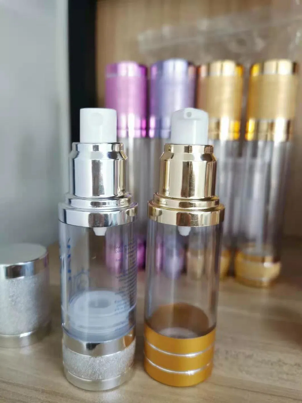 Wholesale 15ml 30ml 50ml 80ml 100ml Gold Airless Lotion Pump Bottle Luxury Cosmetics Airless Pump Packaging