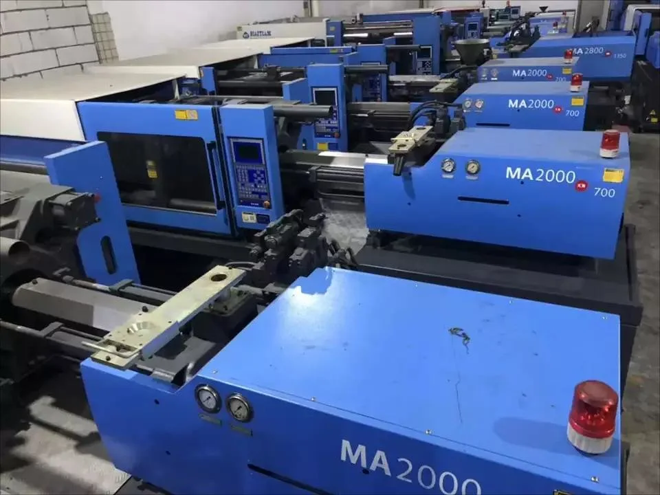 Horizontal 650 Ton Injection Machine in Mold Labeling Machine Injection Made in China