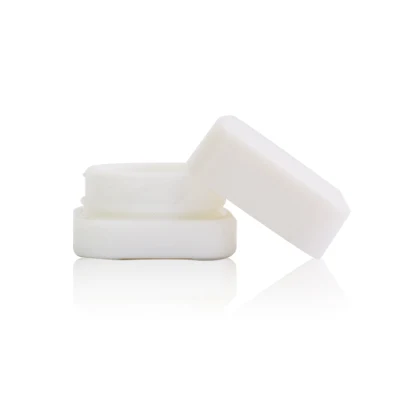 Prodotti in breve fornitura Novembre 2022 concentrato di vetro 0.24 Oz Vasetti in vetro nero da 7 ml con coperchi resistenti ai bambini